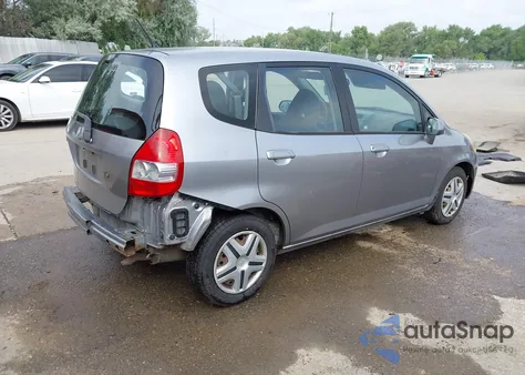 2008 Honda Fit из США, поврежденный, VIN JHMGD38468S061122